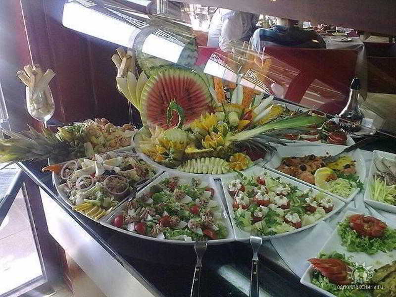 The Crescent Beach Hotel Baku Extérieur photo