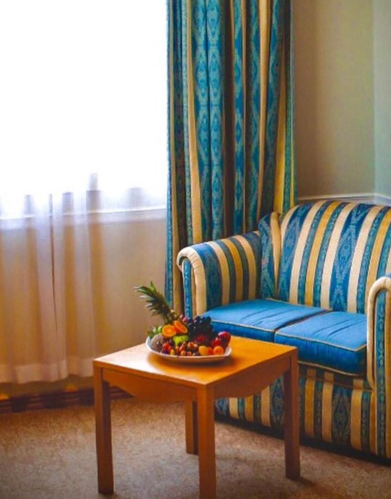 The Crescent Beach Hotel Baku Extérieur photo