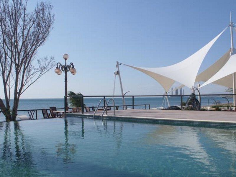 The Crescent Beach Hotel Baku Extérieur photo