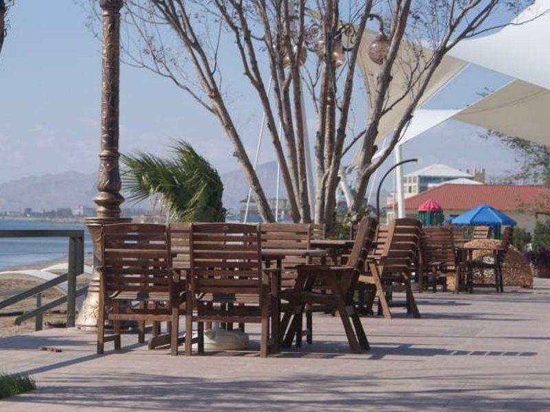 The Crescent Beach Hotel Baku Extérieur photo