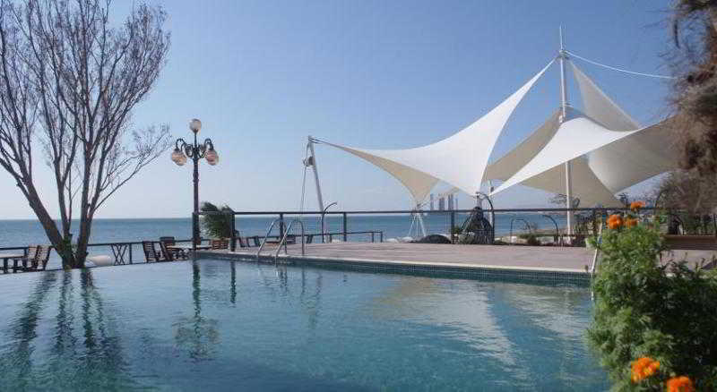 The Crescent Beach Hotel Baku Extérieur photo